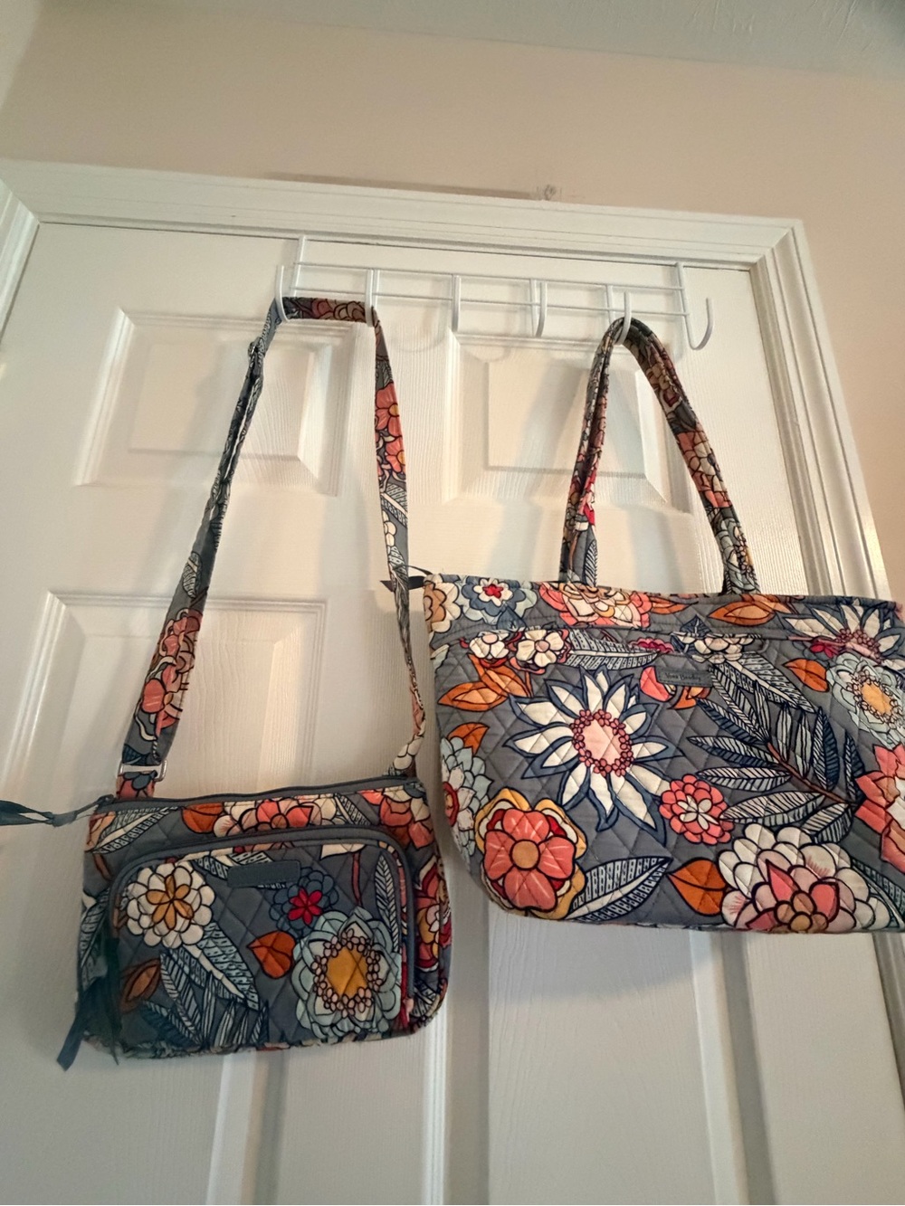 Quilted Floral Tote and Crossbody Bag Set - Blue Floral